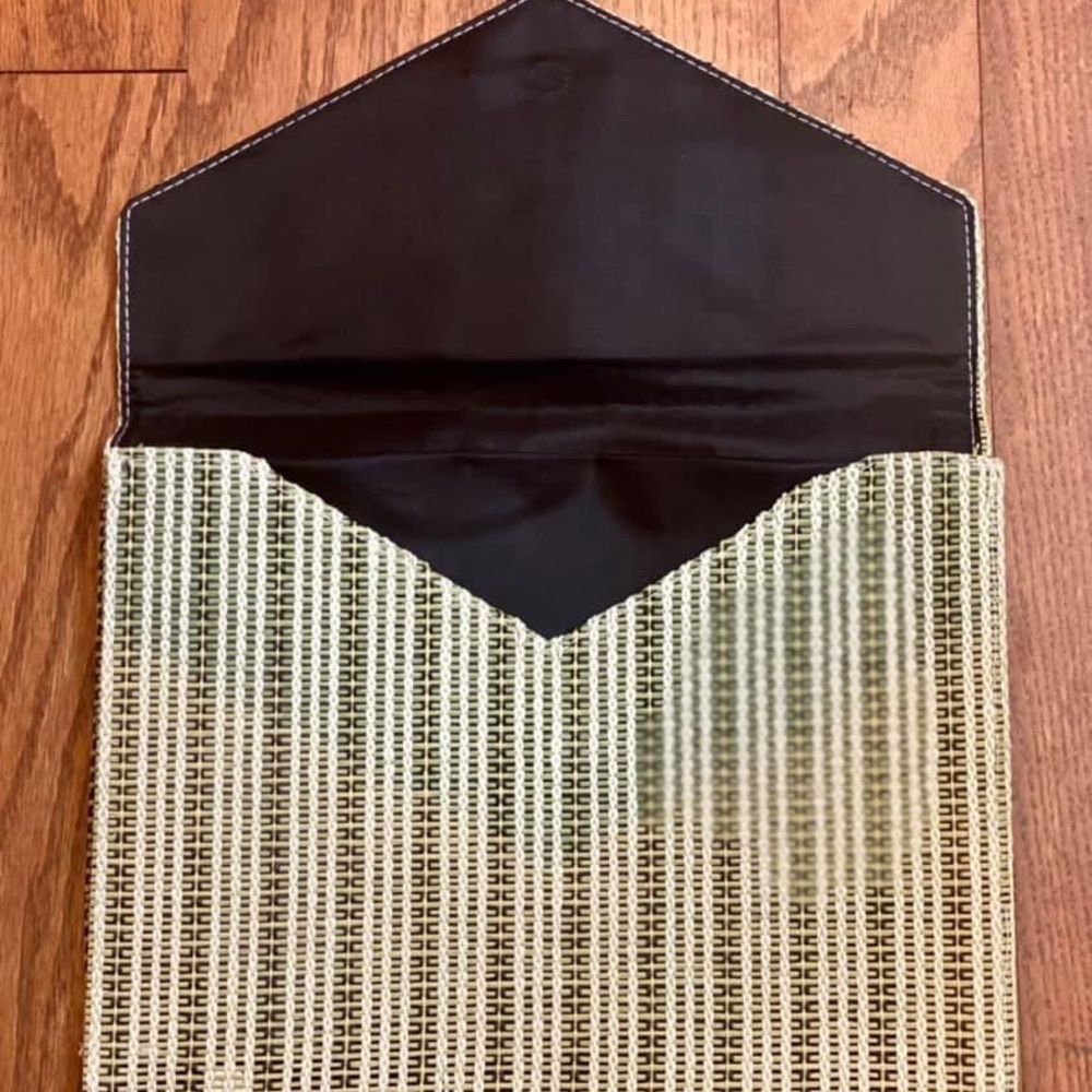 5/$25 Woven Raffia Envelope Clutch